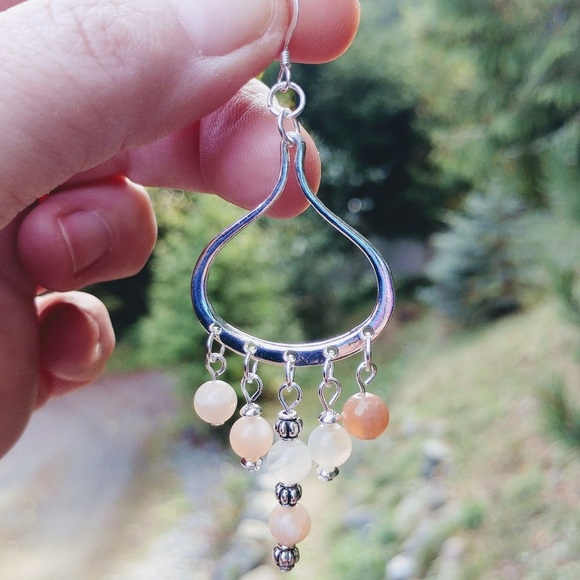 🚫SOLD🚫🌙 Moonstones & Silver Have I Some🌙🆕 - Picture 5 of 7